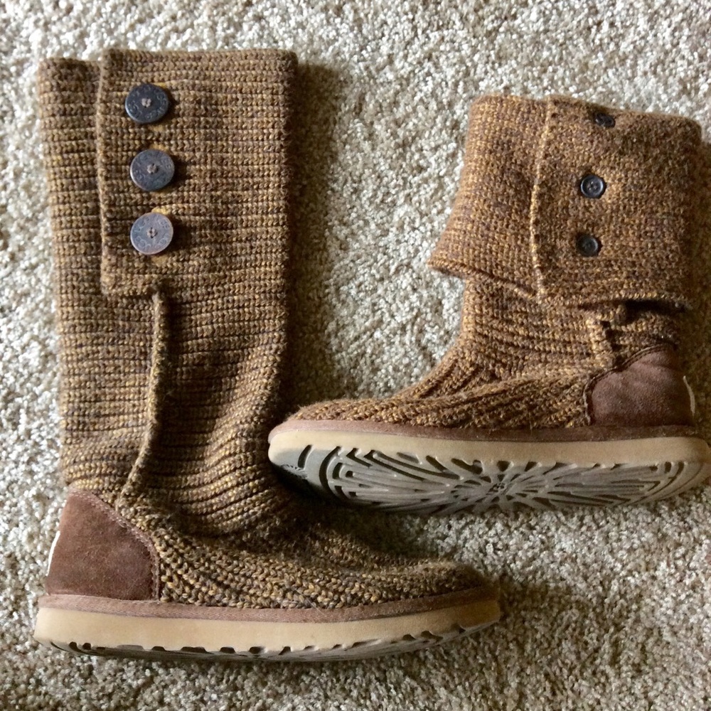 Knit slouchy Ugg boots
